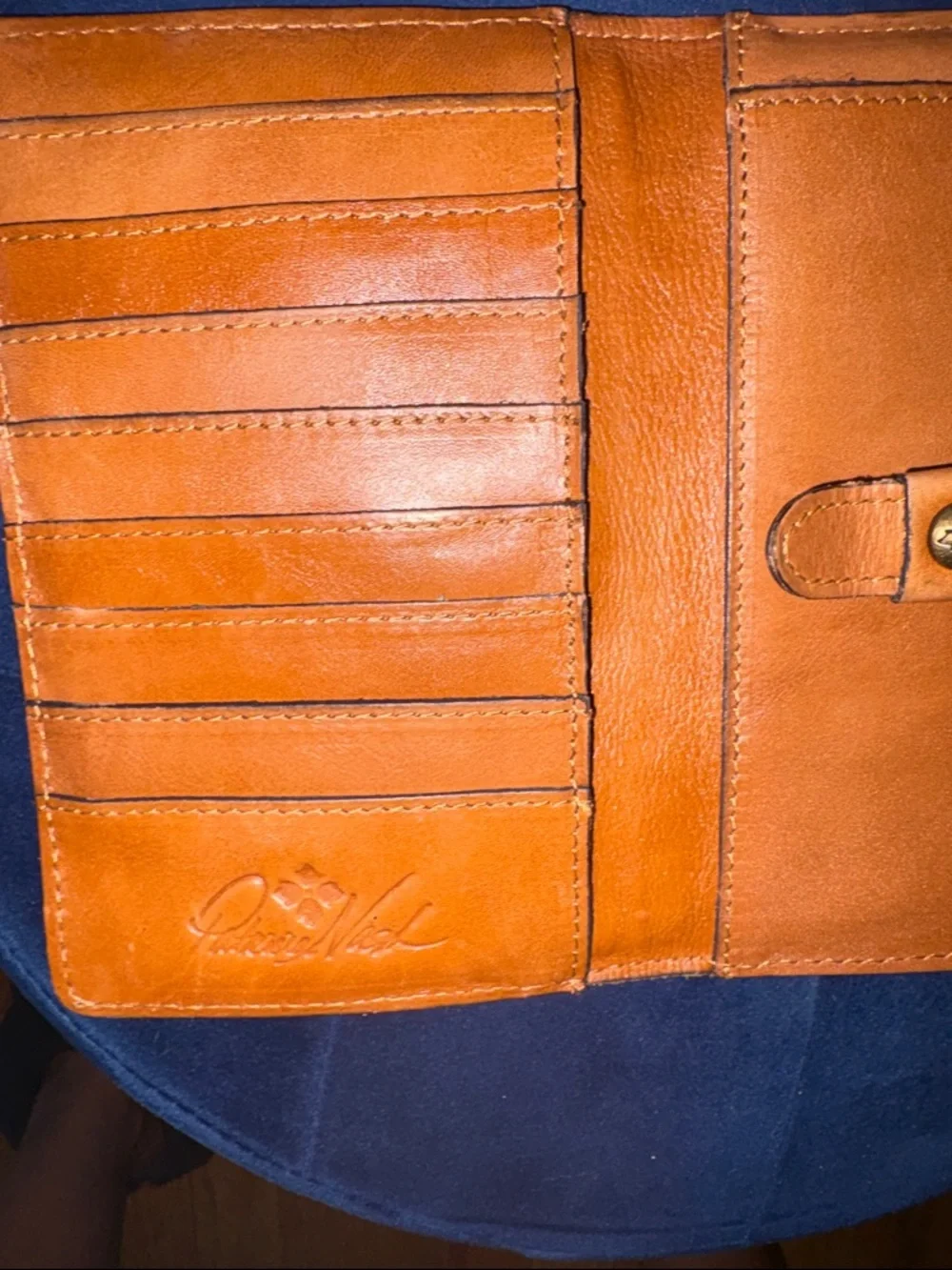 Patricia Nash Tan Floral Tooled Leather Studded Wallet - Picture 8 of 9